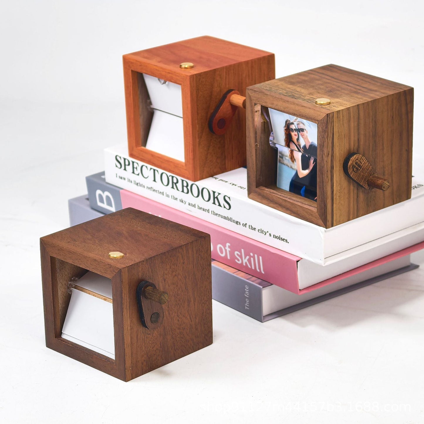 💖Flip Photo Box – Customizable Memory Album💖