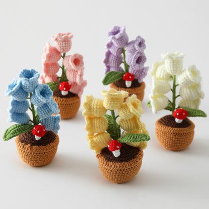 🥀Handmade Crocheted Halloween Lily of the Valley LED Lantern✨